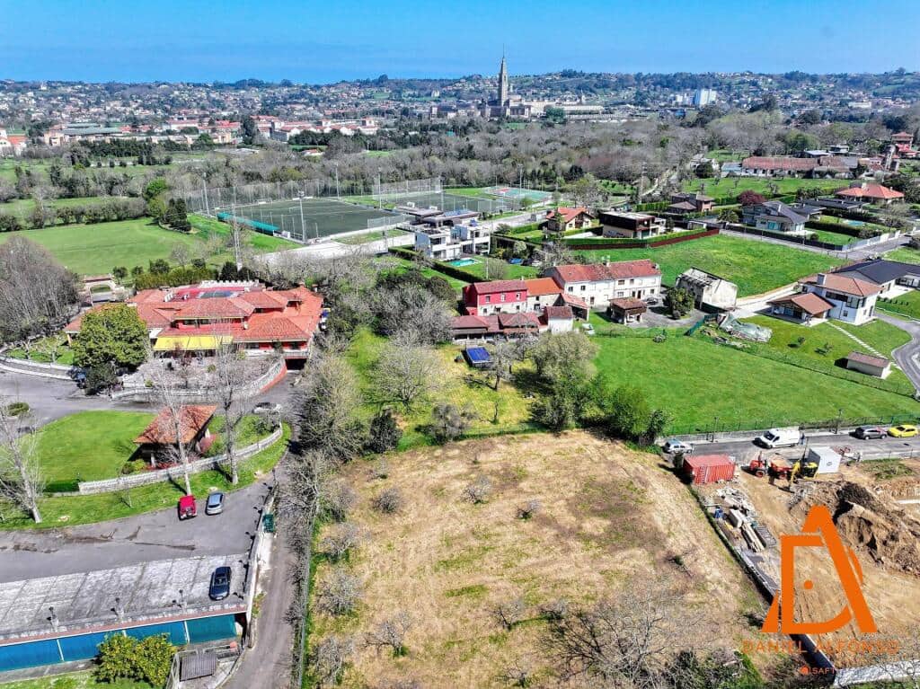 Tomt till salu i Gijon - 178 000 € (Ref: 9173607)