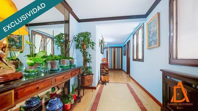 5 chambre Appartement à vendre à Gijón avec garage - 1 020 000 € (Ref: 9173611)