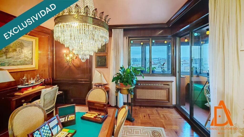 5 slaapkamer Appartement te koop in Gijon met garage - € 1.020.000 (Ref: 9173611)