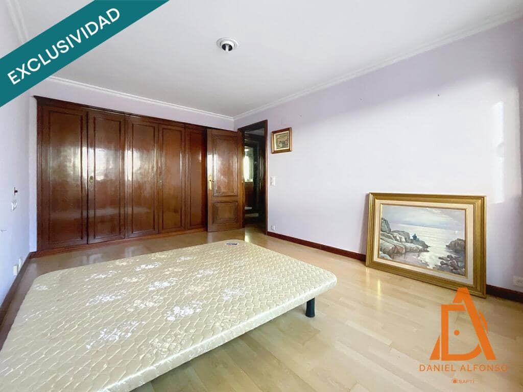5 slaapkamer Appartement te koop in Gijon met garage - € 1.020.000 (Ref: 9173611)