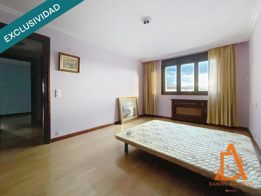 5 slaapkamer Appartement te koop in Gijon met garage - € 1.020.000 (Ref: 9173611)