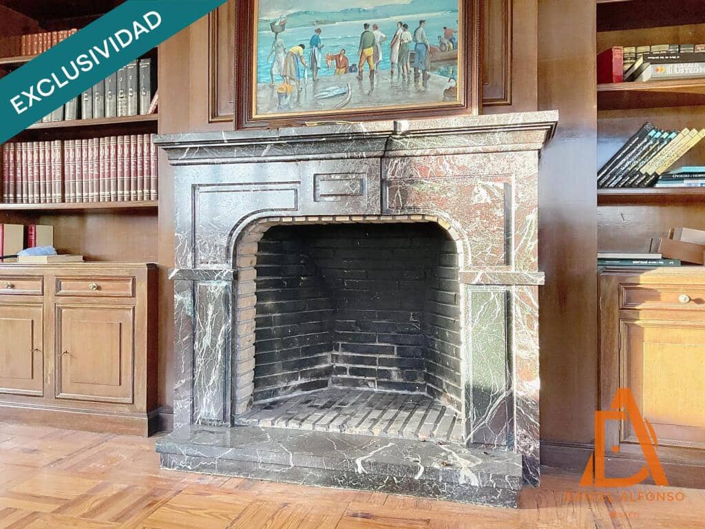 5 slaapkamer Appartement te koop in Gijon met garage - € 1.020.000 (Ref: 9173611)