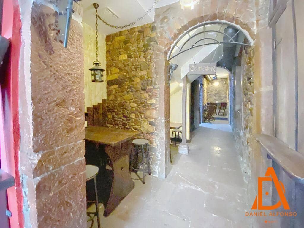 Kommersiell till salu i Grado - 164 346 € (Ref: 9173612)