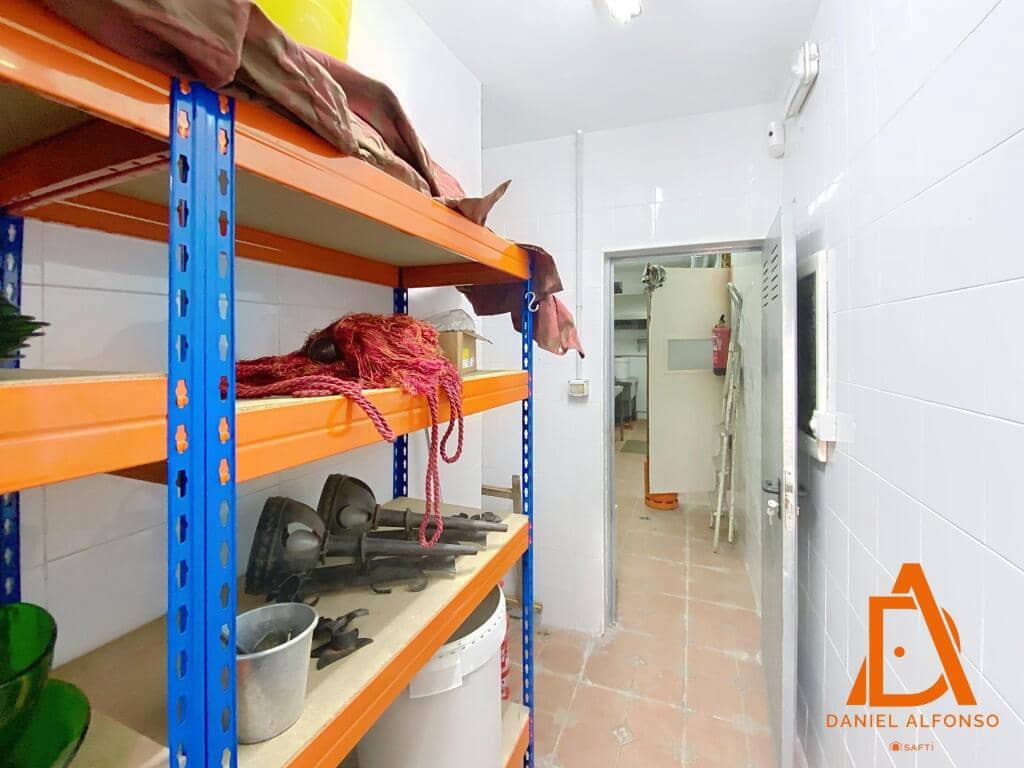 Kommersiell till salu i Grado - 164 346 € (Ref: 9173612)