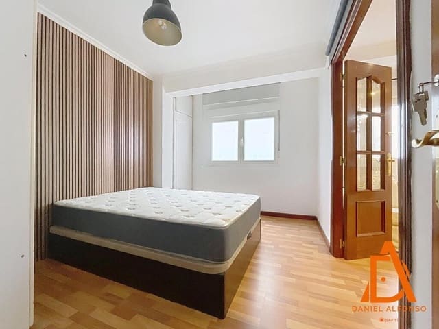 3 soveværelse Lejlighed til salg i Gijón - € 239.000 (Ref: 9173619)