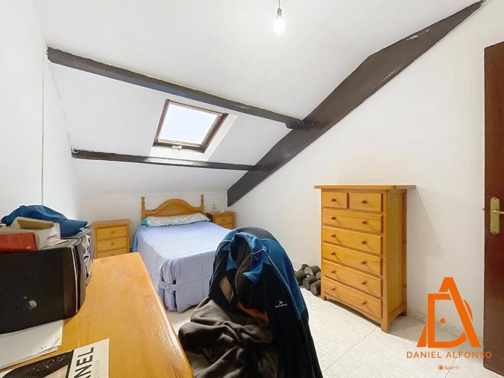 Erhverv til salg i Aviles - € 1.421.000 (Ref: 9173620)