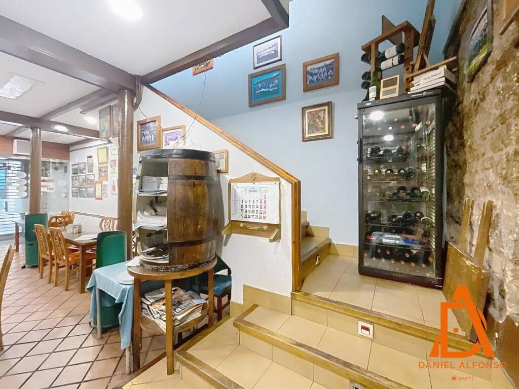 Erhverv til salg i Aviles - € 1.421.000 (Ref: 9173620)