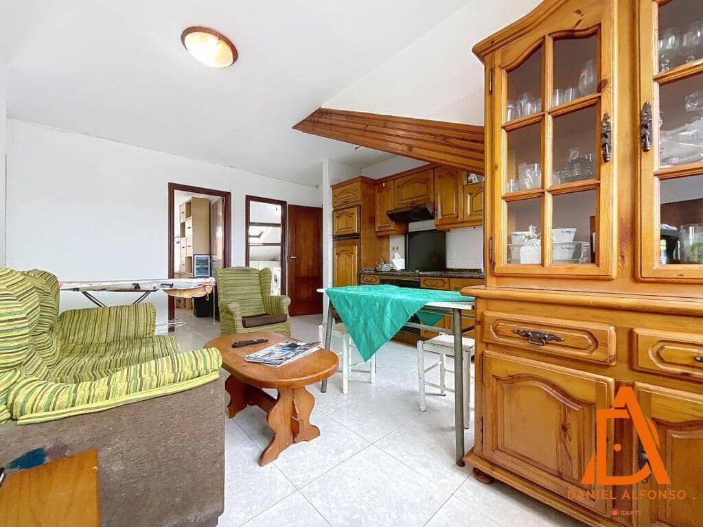 Erhverv til salg i Aviles - € 1.421.000 (Ref: 9173620)