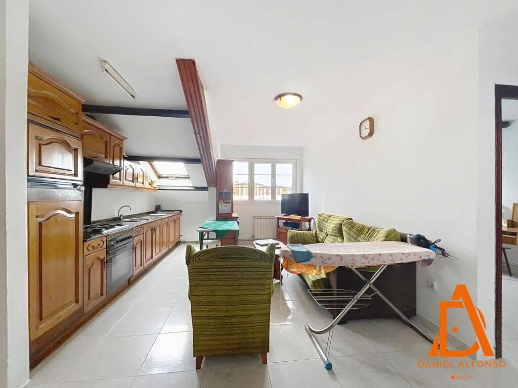 Erhverv til salg i Aviles - € 1.421.000 (Ref: 9173620)