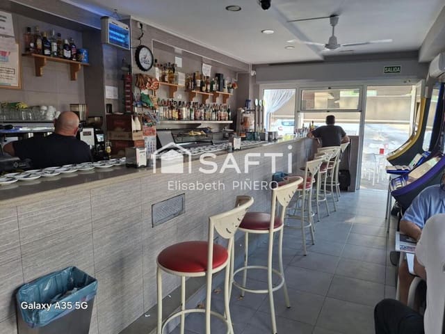 Erhverv til salg i Montijo - € 160.000 (Ref: 9173635)