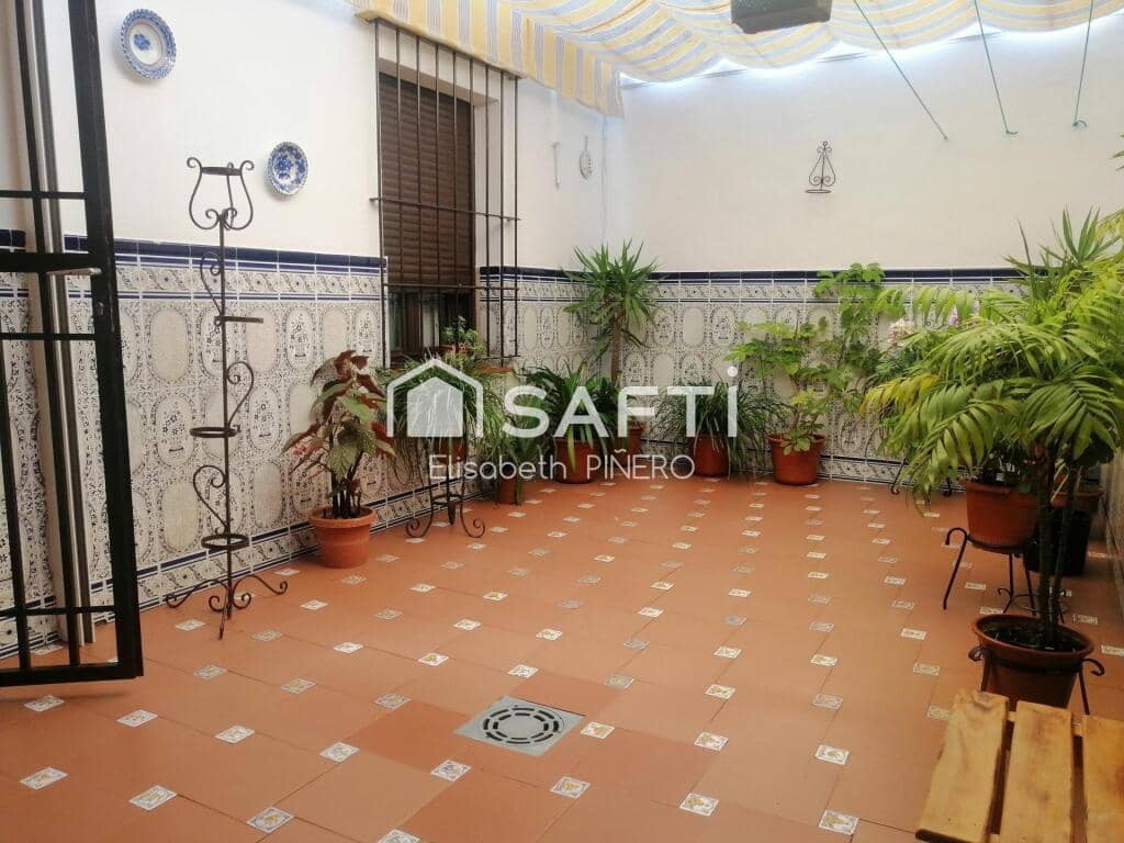 3 soveværelse Villa til salg i Puebla de la Calzada med garage - € 118.000 (Ref: 9173640)