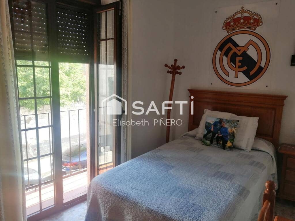 3 soveværelse Villa til salg i Puebla de la Calzada med garage - € 118.000 (Ref: 9173640)