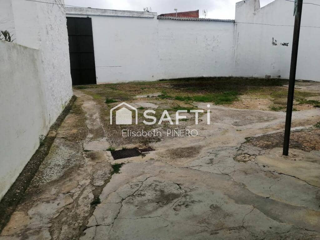 4 soveværelse Rækkehus til salg i Puebla de la Calzada med garage - € 193.000 (Ref: 9173643)