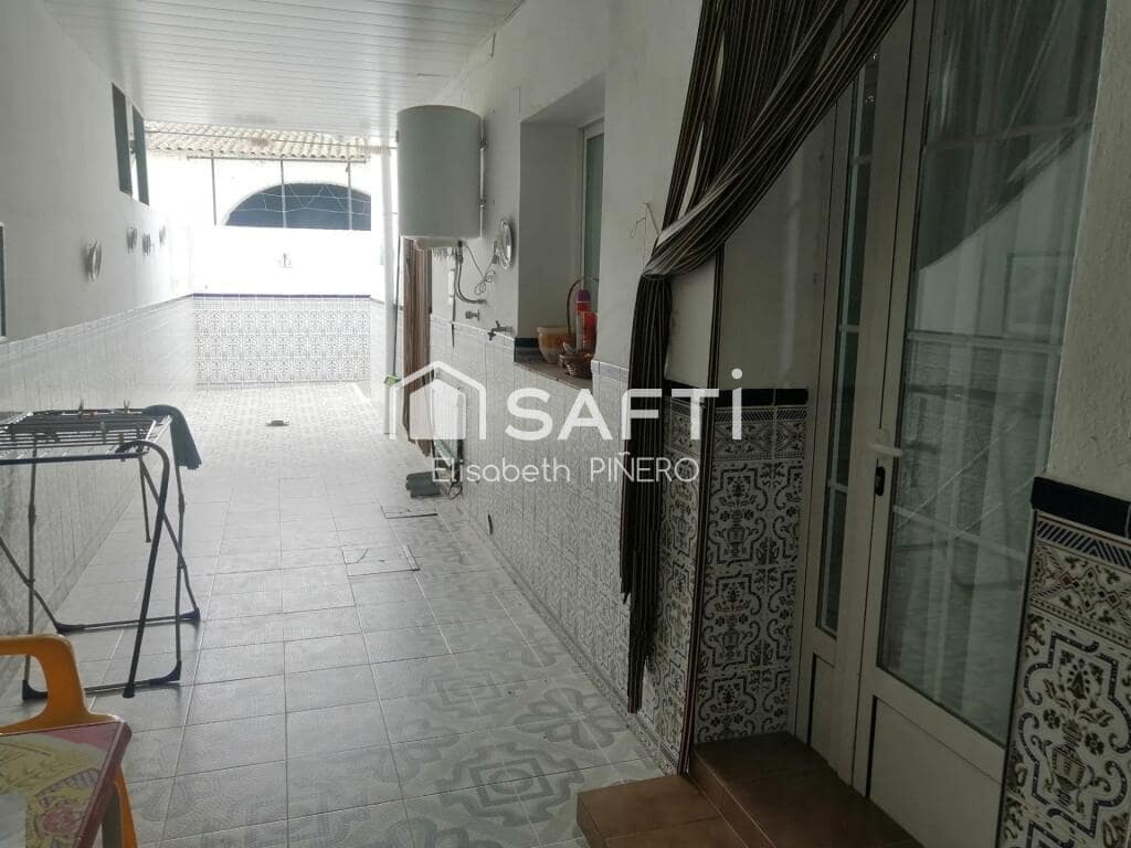 4 soveværelse Rækkehus til salg i Puebla de la Calzada med garage - € 193.000 (Ref: 9173643)