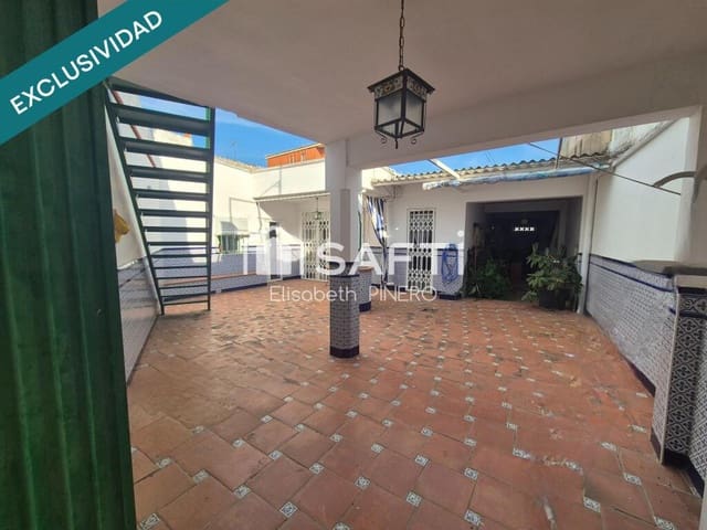 4 soveværelse Rækkehus til salg i Montijo med garage - € 110.000 (Ref: 9173644)