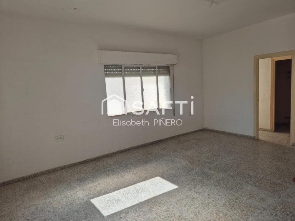 5 soveværelse Lejlighed til salg i Montijo med garage - € 150.000 (Ref: 9173649)