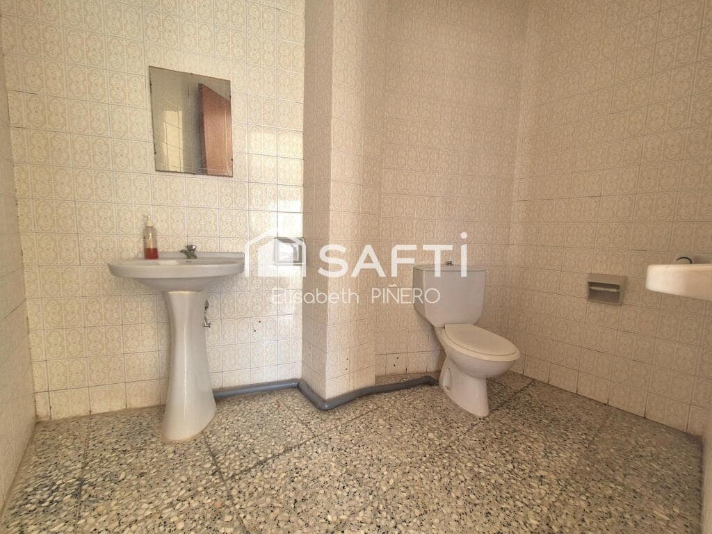 5 soveværelse Lejlighed til salg i Montijo med garage - € 150.000 (Ref: 9173649)