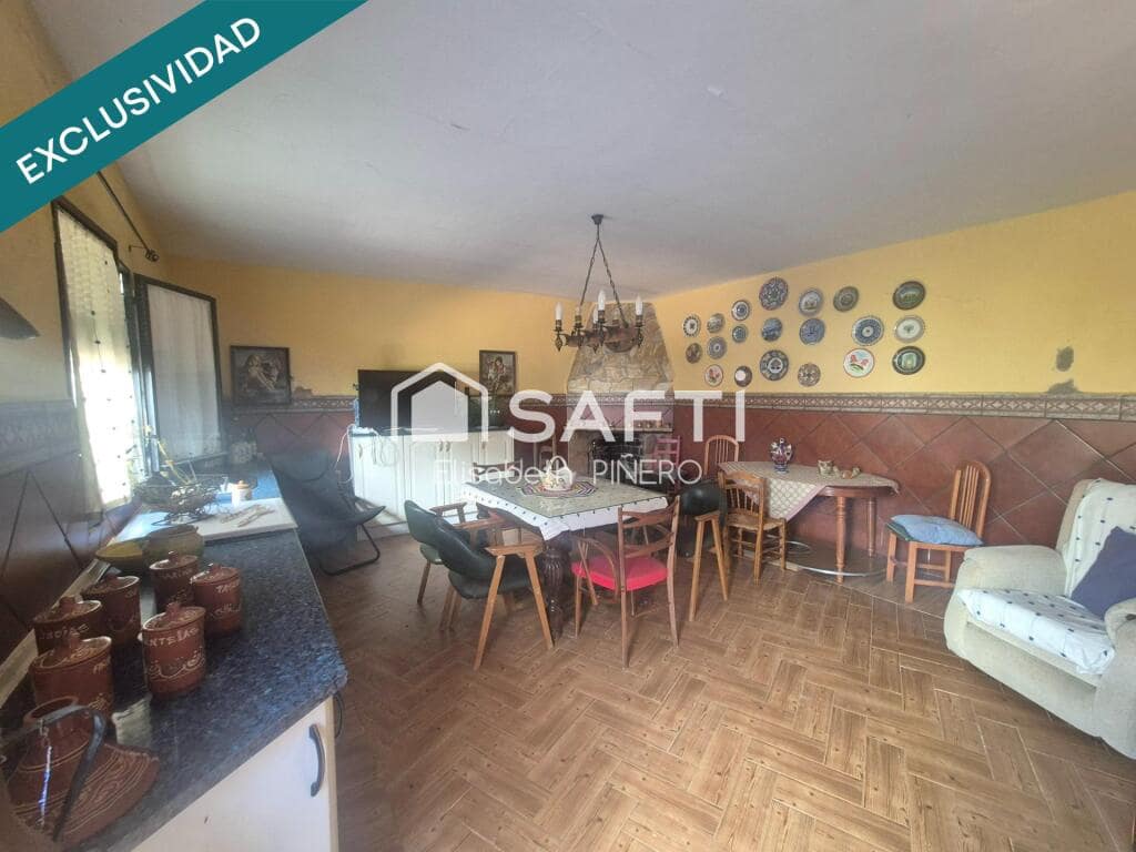 5 soverom Rekkehus til salgs i Montijo med garasje - € 190 000 (Ref: 9173650)