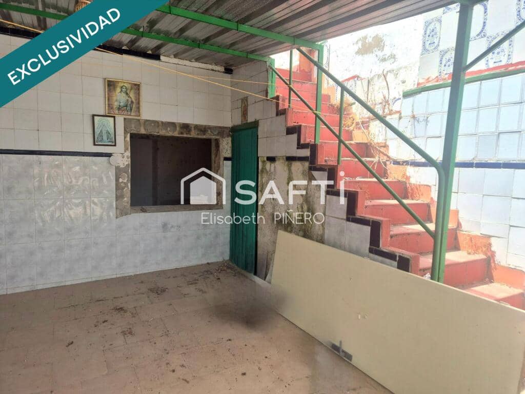 4 soveværelse Rækkehus til salg i Montijo med garage - € 72.000 (Ref: 9173651)