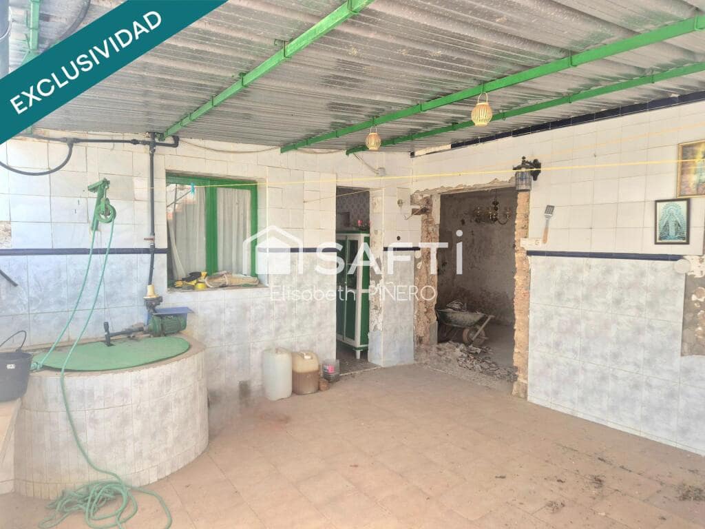 4 soveværelse Rækkehus til salg i Montijo med garage - € 72.000 (Ref: 9173651)