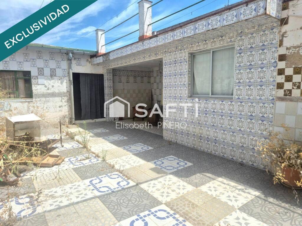 4 soveværelse Rækkehus til salg i Montijo med garage - € 72.000 (Ref: 9173651)