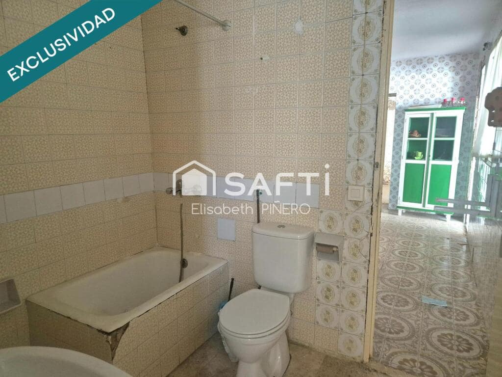 4 soveværelse Rækkehus til salg i Montijo med garage - € 72.000 (Ref: 9173651)