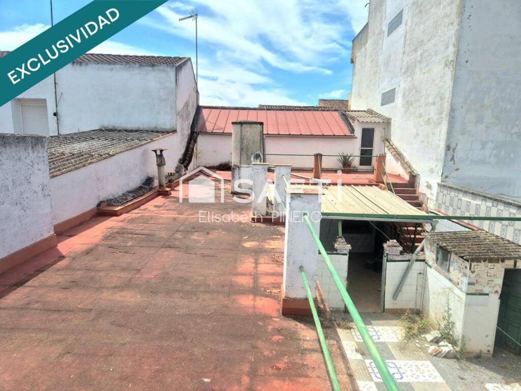 4 soveværelse Rækkehus til salg i Montijo med garage - € 72.000 (Ref: 9173651)