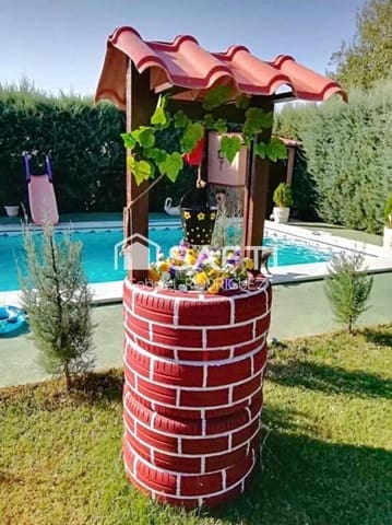 Mark till salu i Valverde de Leganés - 160 000 € (Ref: 9173661)