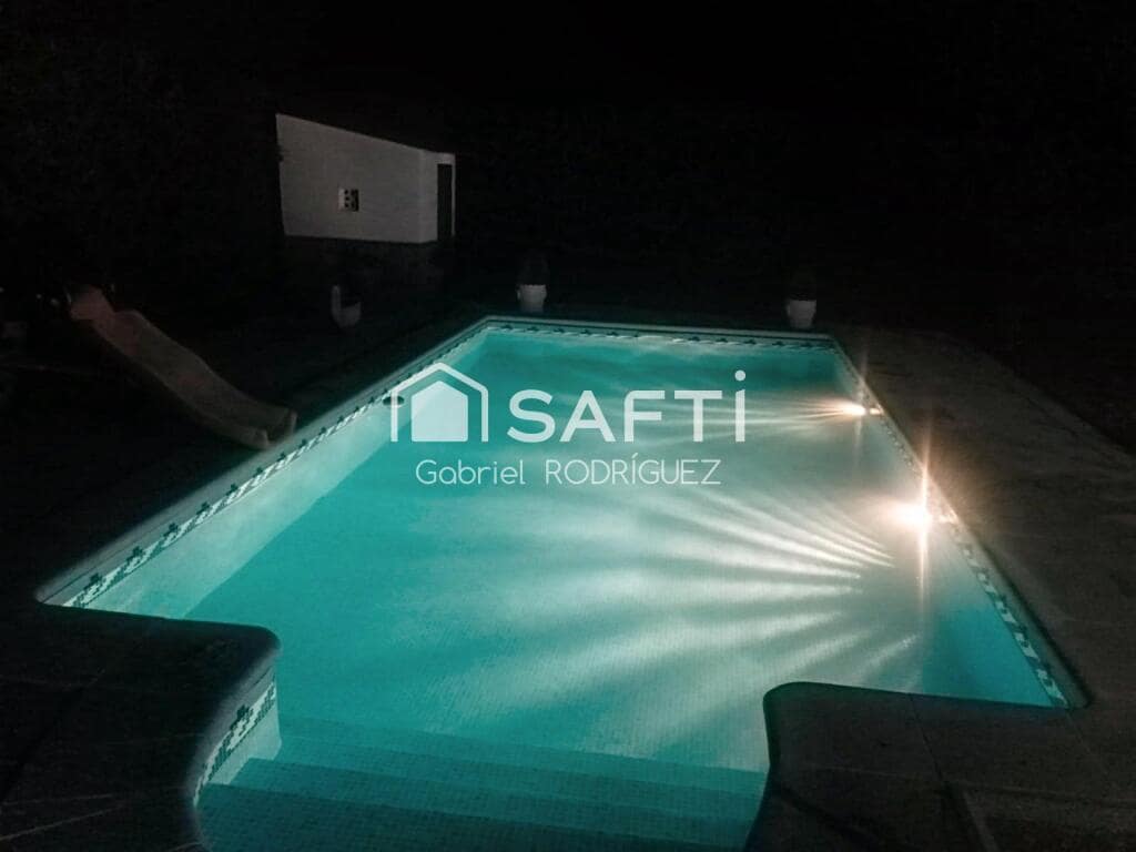 Ubebygd land til salgs i Valverde de Leganes - € 160 000 (Ref: 9173661)