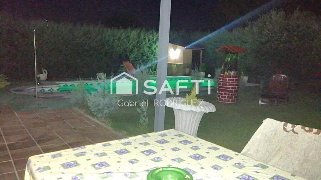 Ubebygd land til salgs i Valverde de Leganes - € 160 000 (Ref: 9173661)