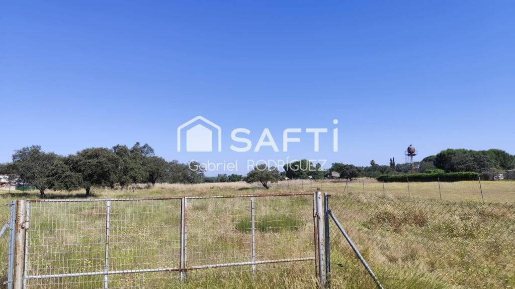 Undeveloped Land for sale in Badajoz city - € 43,000 (Ref: 9173662)