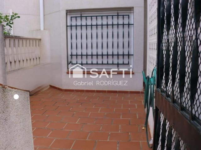 3 soveværelse Villa til salg i Avenida Elvas, Badajoz by med swimmingpool - € 356.000 (Ref: 9173665)