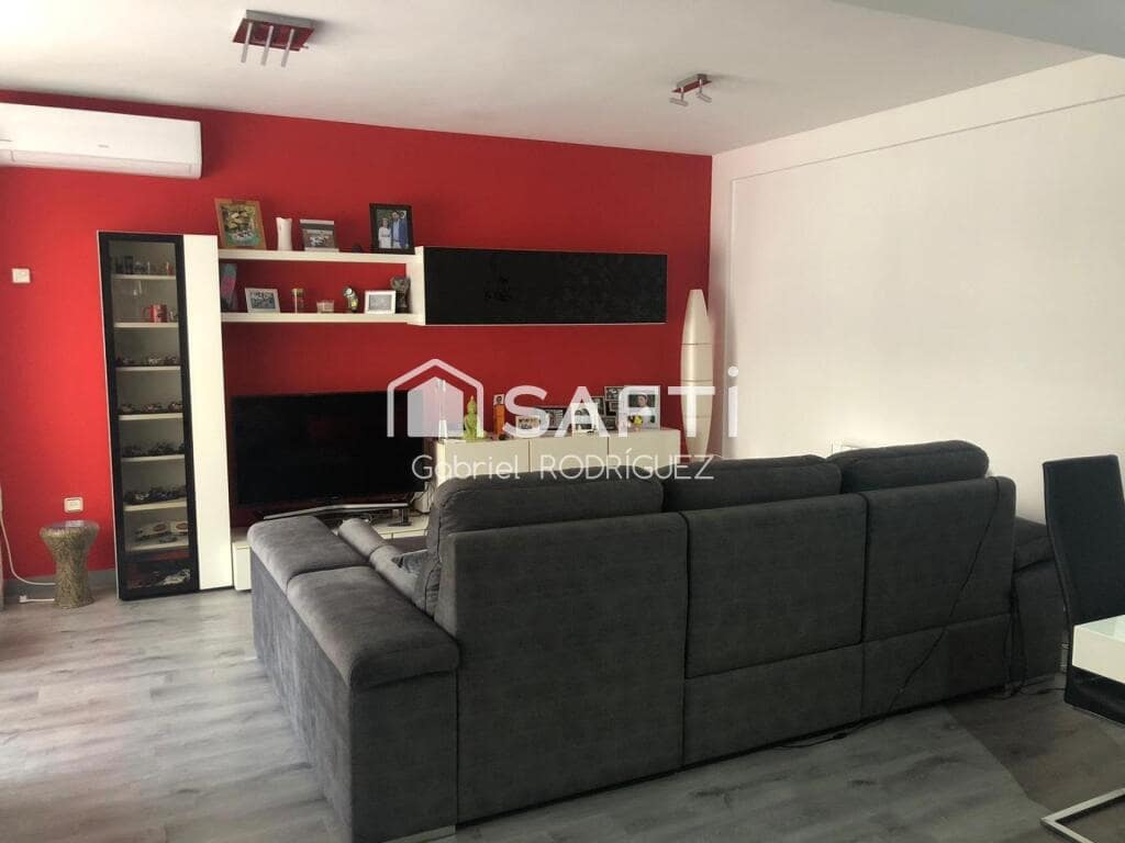 3 sypialnia Willa na sprzedaż w Miasto Badajoz z basenem - 356 000 € (Ref: 9173665)