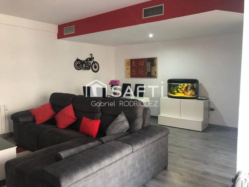 3 sypialnia Willa na sprzedaż w Miasto Badajoz z basenem - 356 000 € (Ref: 9173665)