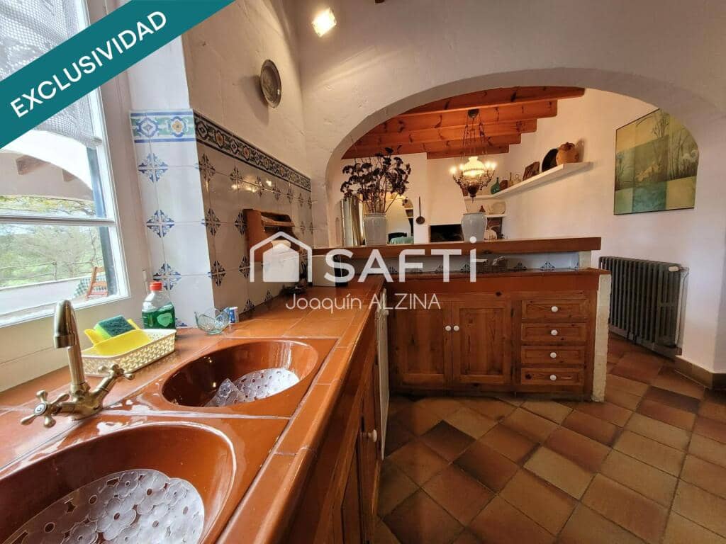 7 sypialnia Willa na sprzedaż w Mahon / Mao z basenem garażem - 1 650 000 € (Ref: 9173670)