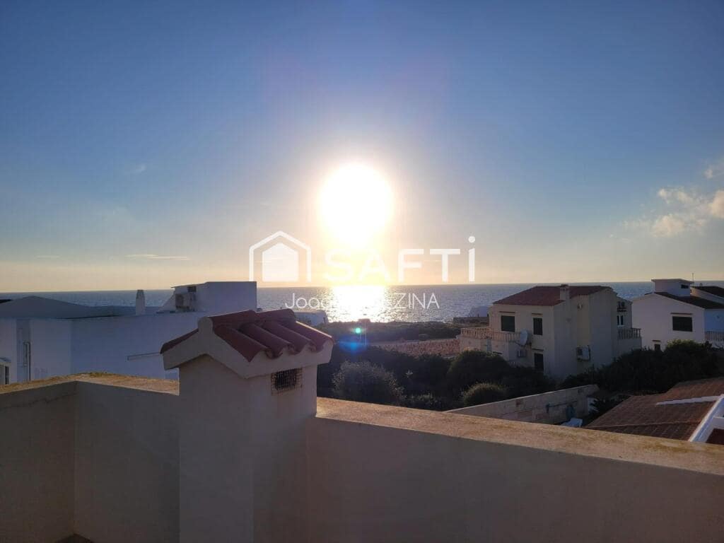 3 soverom Villa til salgs i Ciutadella de Menorca med svømmebasseng garasje - € 840 000 (Ref: 9173672)