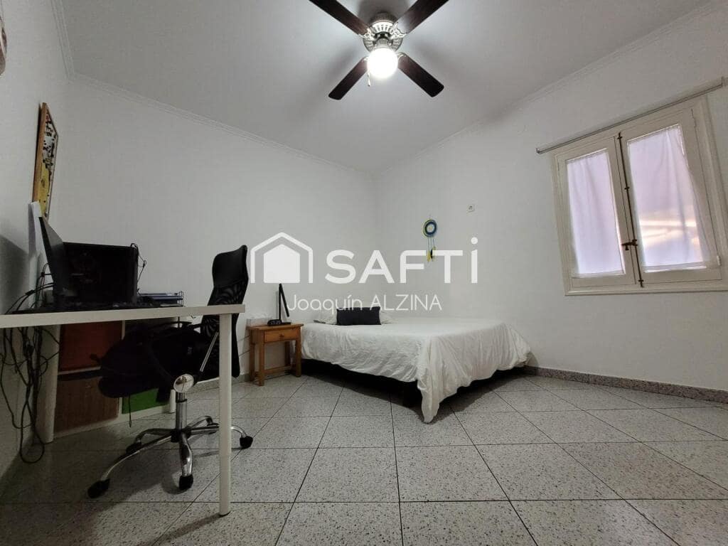 3 soverom Villa til salgs i Ciutadella de Menorca med svømmebasseng garasje - € 840 000 (Ref: 9173672)