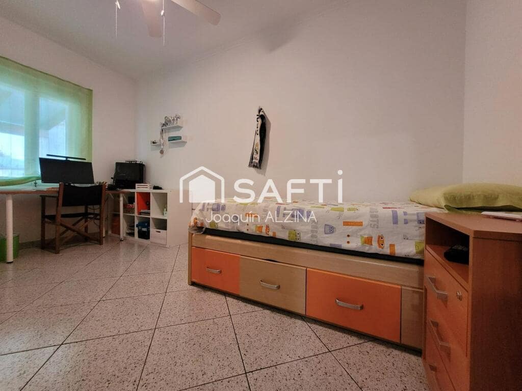 3 soverom Villa til salgs i Ciutadella de Menorca med svømmebasseng garasje - € 840 000 (Ref: 9173672)