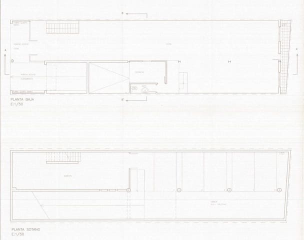 Kaupallinen myytävänä paikassa Ciutadella de Menorca mukana 
autotalli - 890 000 € (Ref: 9173673)
