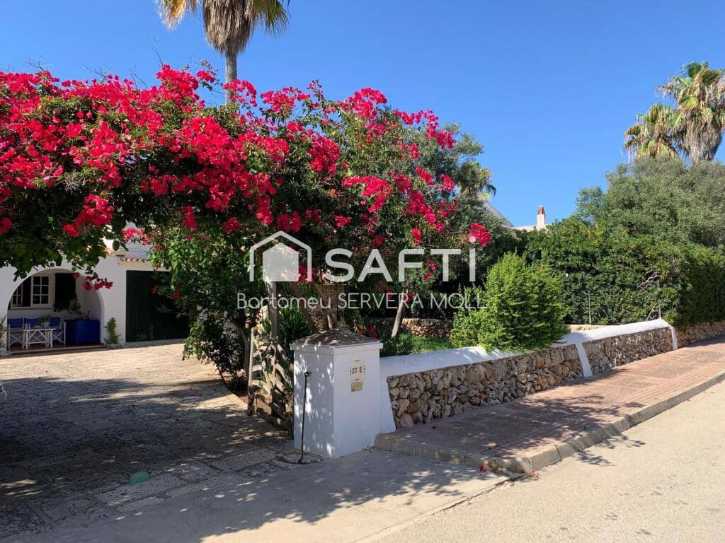 3 soverom Villa til salgs i Ciutadella de Menorca med garasje - € 550 000 (Ref: 9173676)