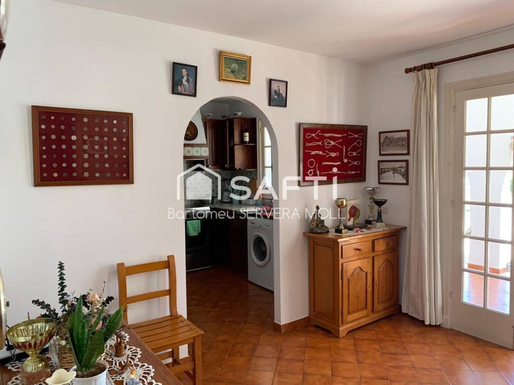 3 soverom Villa til salgs i Ciutadella de Menorca med garasje - € 550 000 (Ref: 9173676)