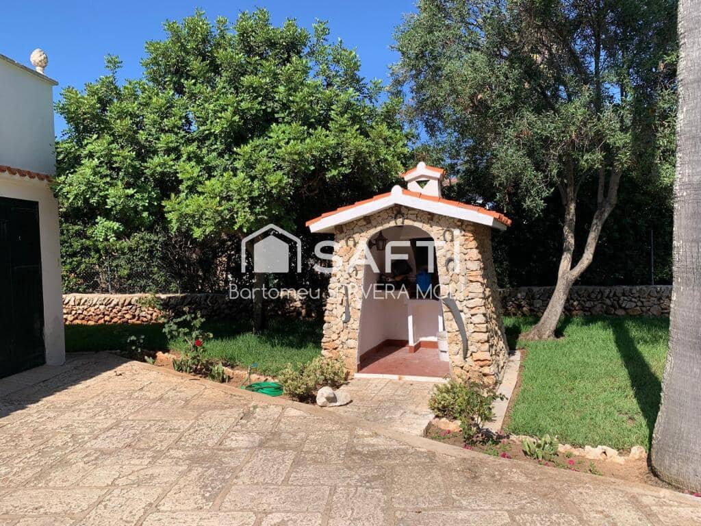 3 soverom Villa til salgs i Ciutadella de Menorca med garasje - € 550 000 (Ref: 9173676)