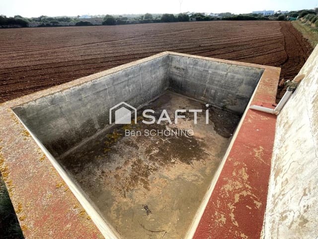 Rakentamaton maa myytävänä paikassa Ciutadella de Menorca - 288 500 € (Ref: 9173683)