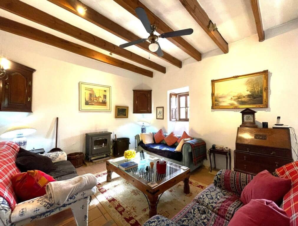 4 soverom Finca/Herregård til salgs i Andratx med svømmebasseng - € 2 400 000 (Ref: 9173699)