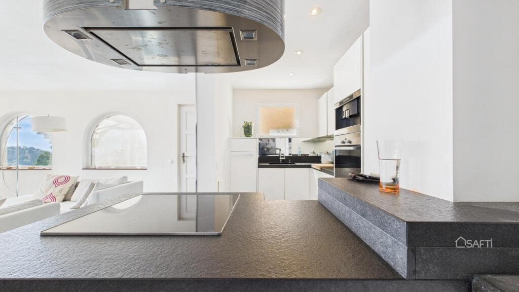 3 bedroom Apartment for sale in Andratx with pool - € 1,490,000 (Ref: 9173703)