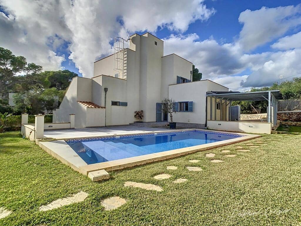 4 soveværelse Villa til salg i Santanyi med swimmingpool - € 1.450.000 (Ref: 9173716)