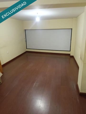 Commercial for sale in Xinzo de Limia - € 98,000 (Ref: 9173734)