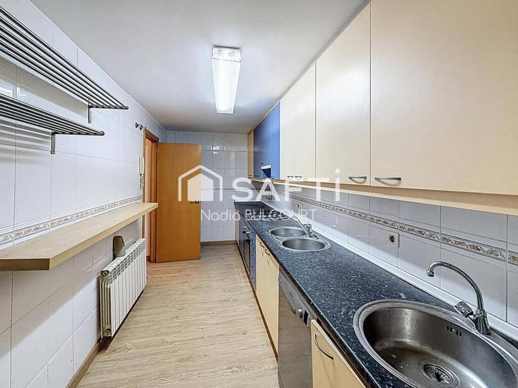 2 soveværelse Lejlighed til salg i Barcelona by - € 449.000 (Ref: 9173751)