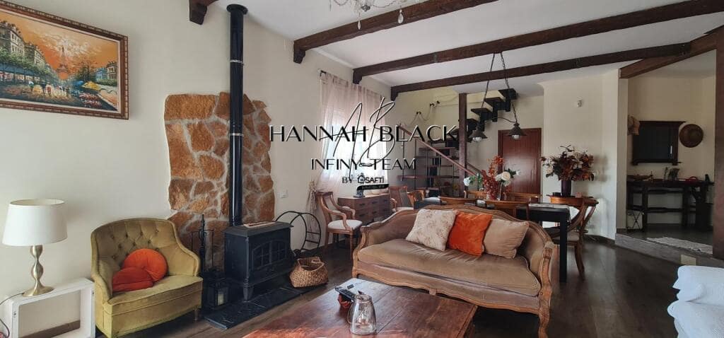 2 soverom Villa til salgs i Olivella med svømmebasseng - € 590 000 (Ref: 9173764)