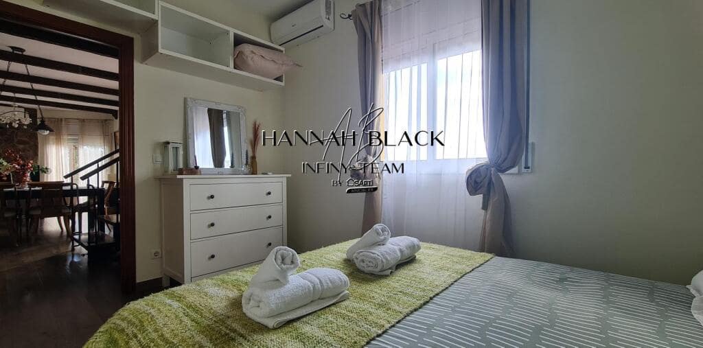 2 soverom Villa til salgs i Olivella med svømmebasseng - € 590 000 (Ref: 9173764)